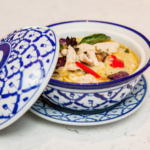 Load image into Gallery viewer, Premade Green Chicken Curry